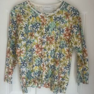 Beautiful Liz Claiborne button down cotton cardigan